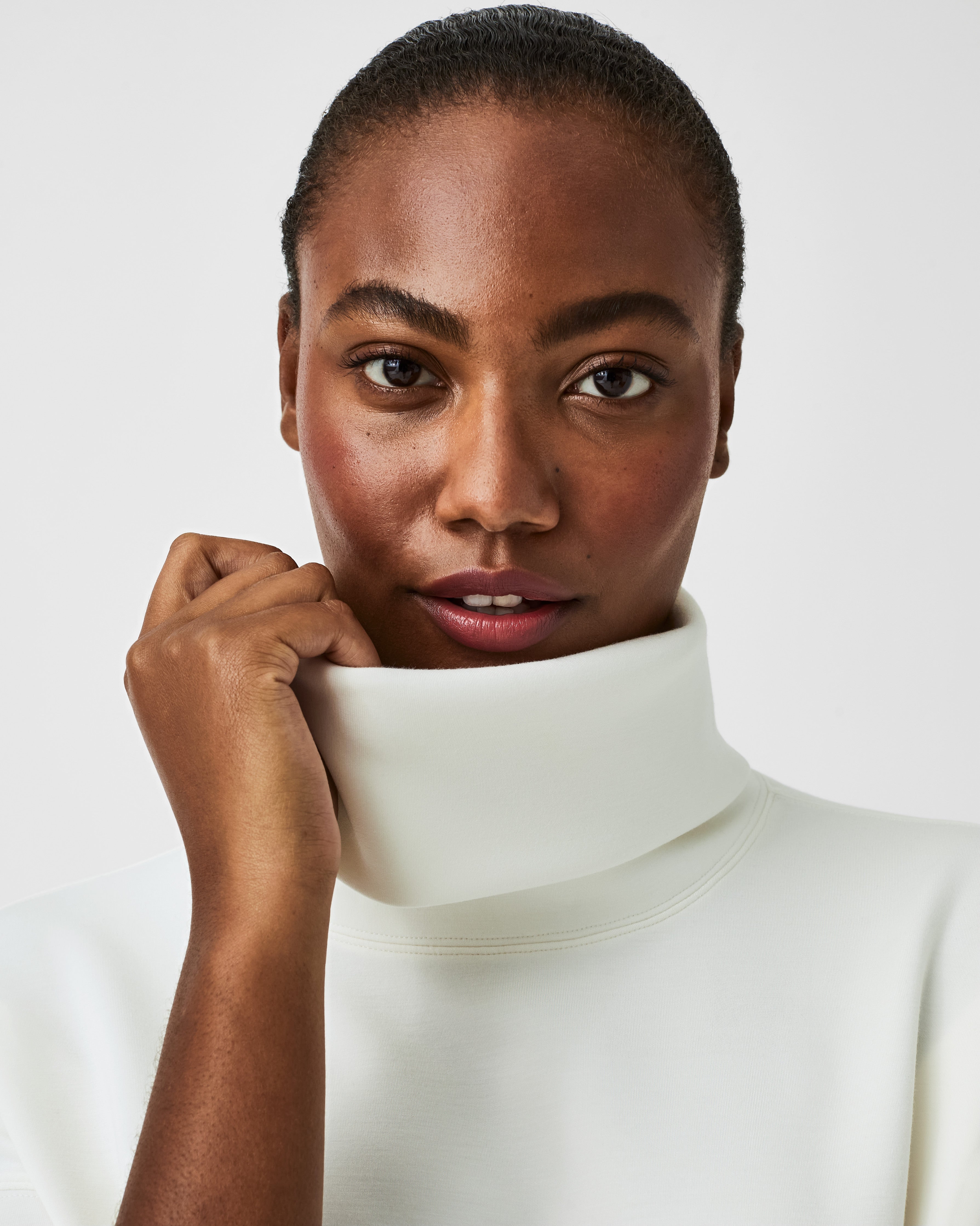 Spanx - you did it again! The new Air Essentials turtleneck tunic