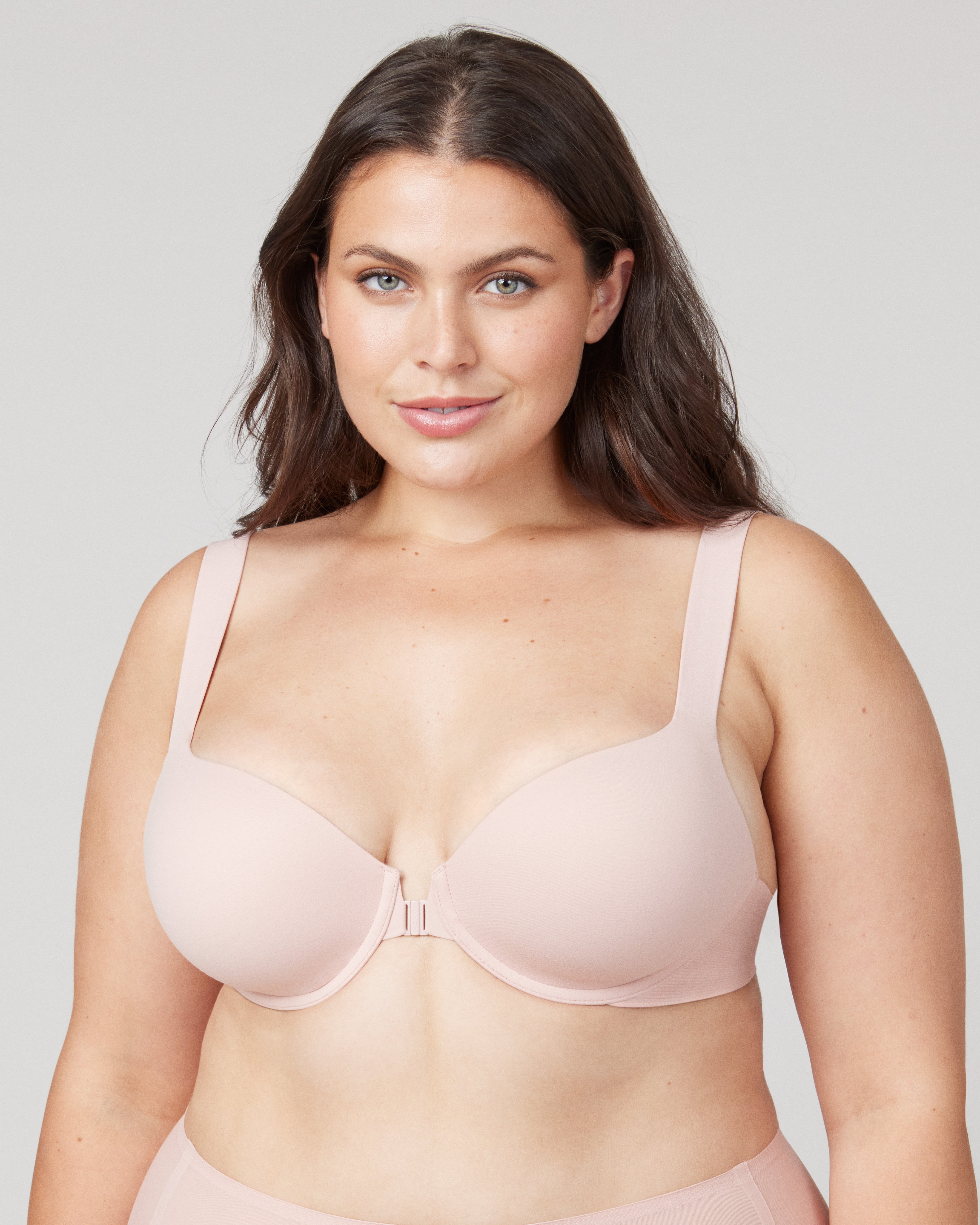 SPANX - Pick your color! Are you a jammy plum or navy haze girl? 😍 Our  Longline Medium Impact Bra now comes in TWO new colors. Shop now:   #New #Spanx