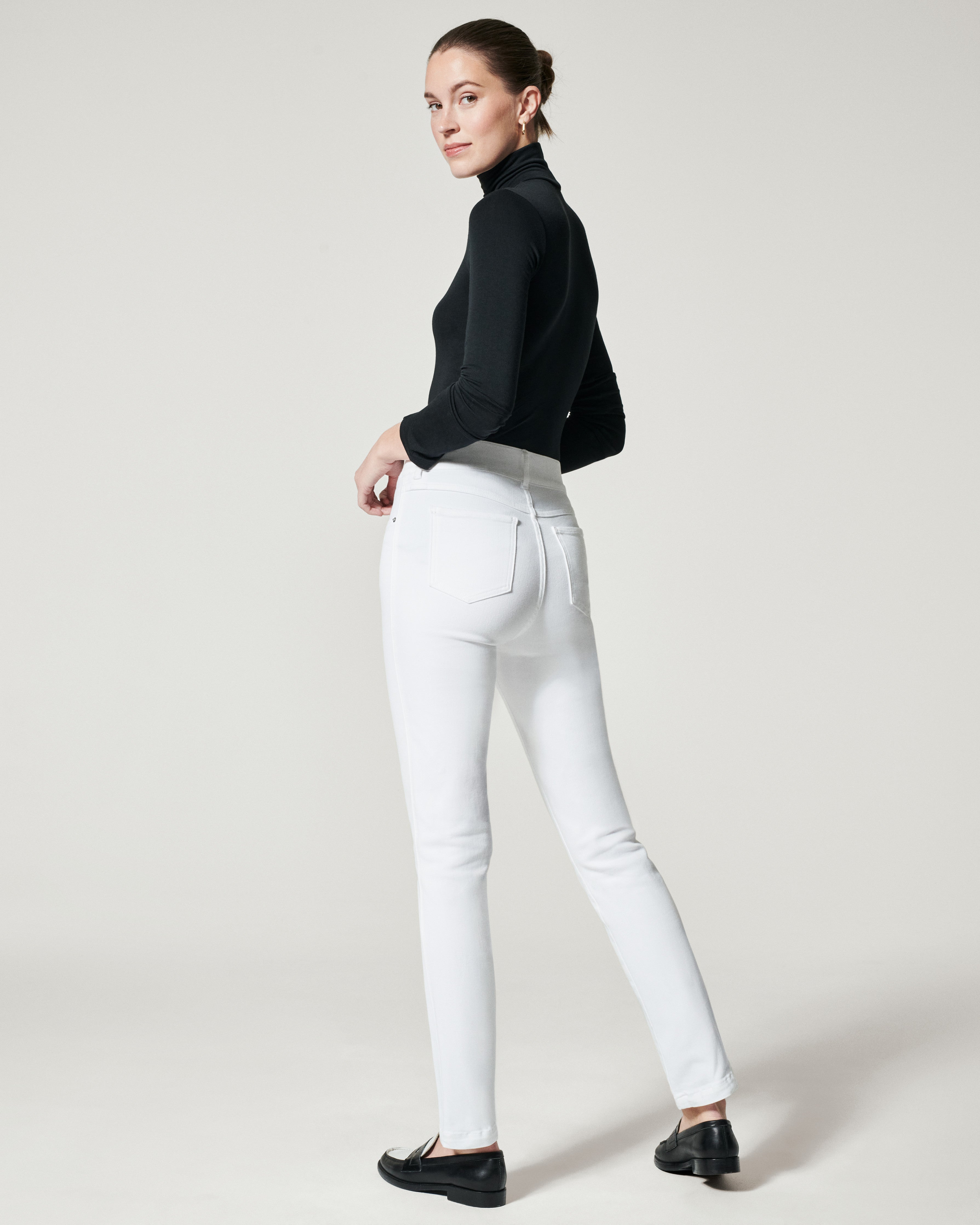 SPANX WHITE ANKLE STRAIGHT LEG JEANS - Monkee's of Myrtle Beach