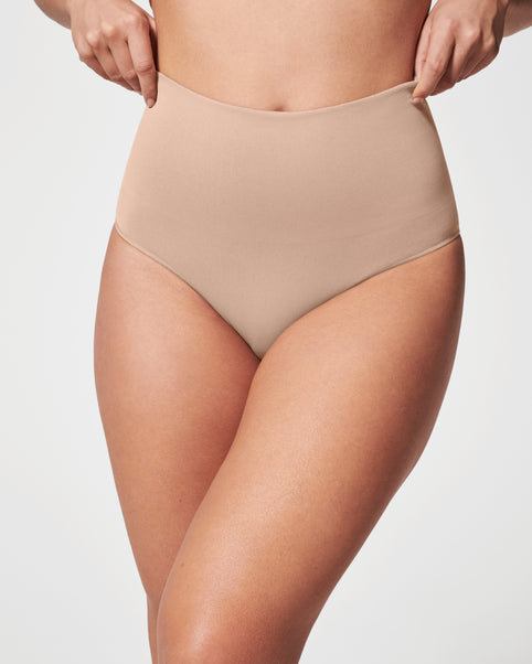 TARLUX – Women's Seamless Thongs Underwear, Soft Breathable Panties Stretch  Briefs Regular Underpants Ladies 5 Pack. (as1, alpha, s, regular, regular,  Beige) at  Women's Clothing store