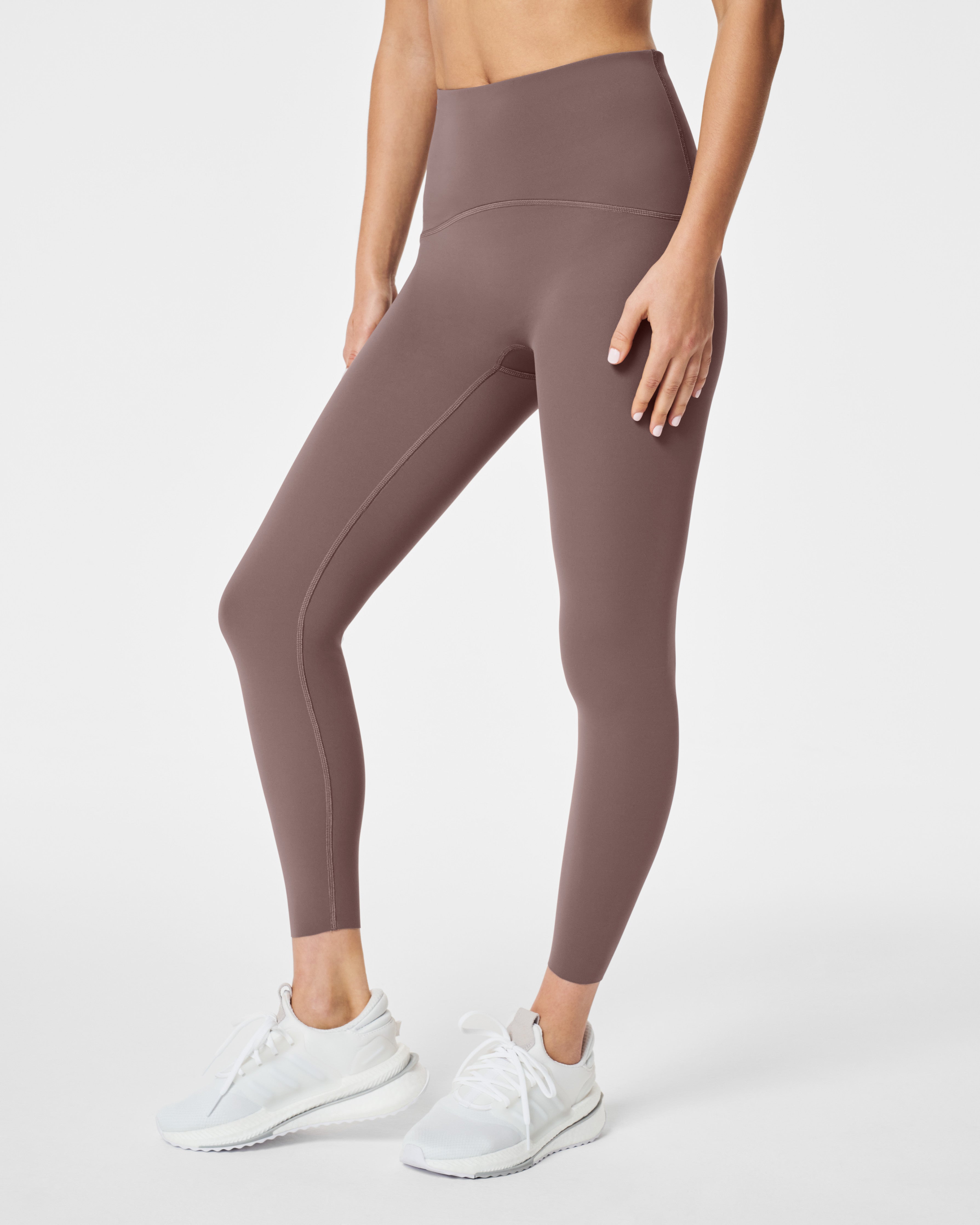 Spanx Women s SPANXshape Booty Boost 7 8 Leggings