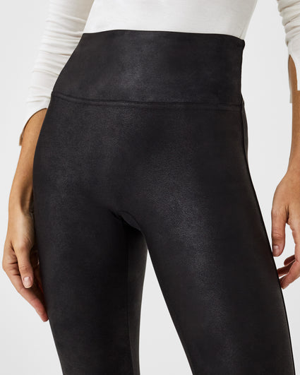 Womens size M/L Textured Black Fleece Lined Leggings Polyester Spandex  Blend