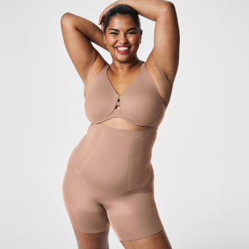 Spanx Get Moving Pleated, Light Cloudy Grey - Thyme Boutique