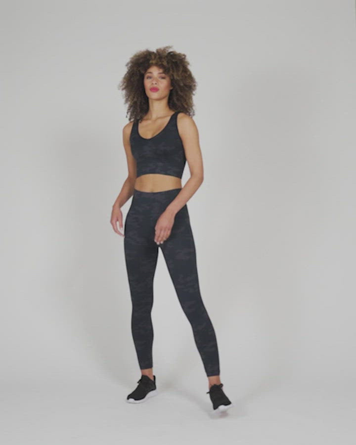 Leah Williams QVC - These velvet leggings are the TSV from Spanx