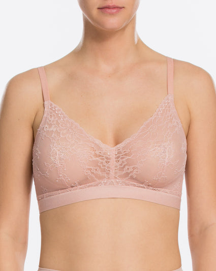 THE ESSENTIAL NUDE LACE BRALETTE – STYLE ON THE GO